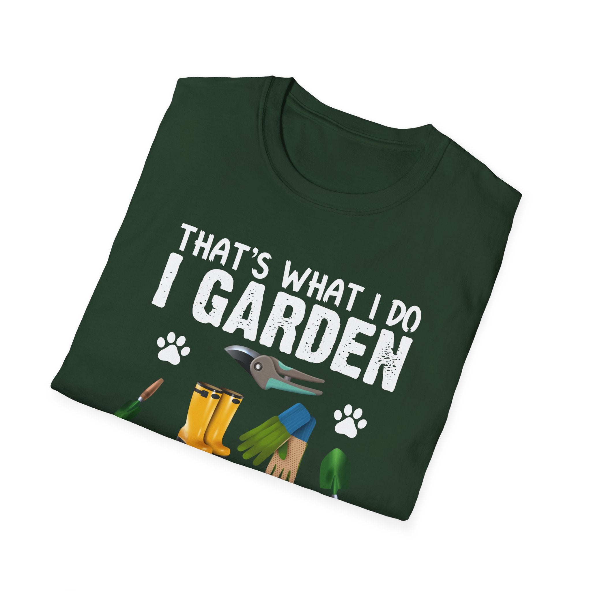 Funny Gardening Dog Lovers Unisex T-Shirt - "That's What I Do" Gardening & Dog Play T-Shirt