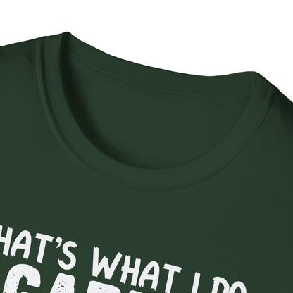 Funny Gardening Dog Lovers Unisex T-Shirt - "That's What I Do" Gardening & Dog Play T-Shirt