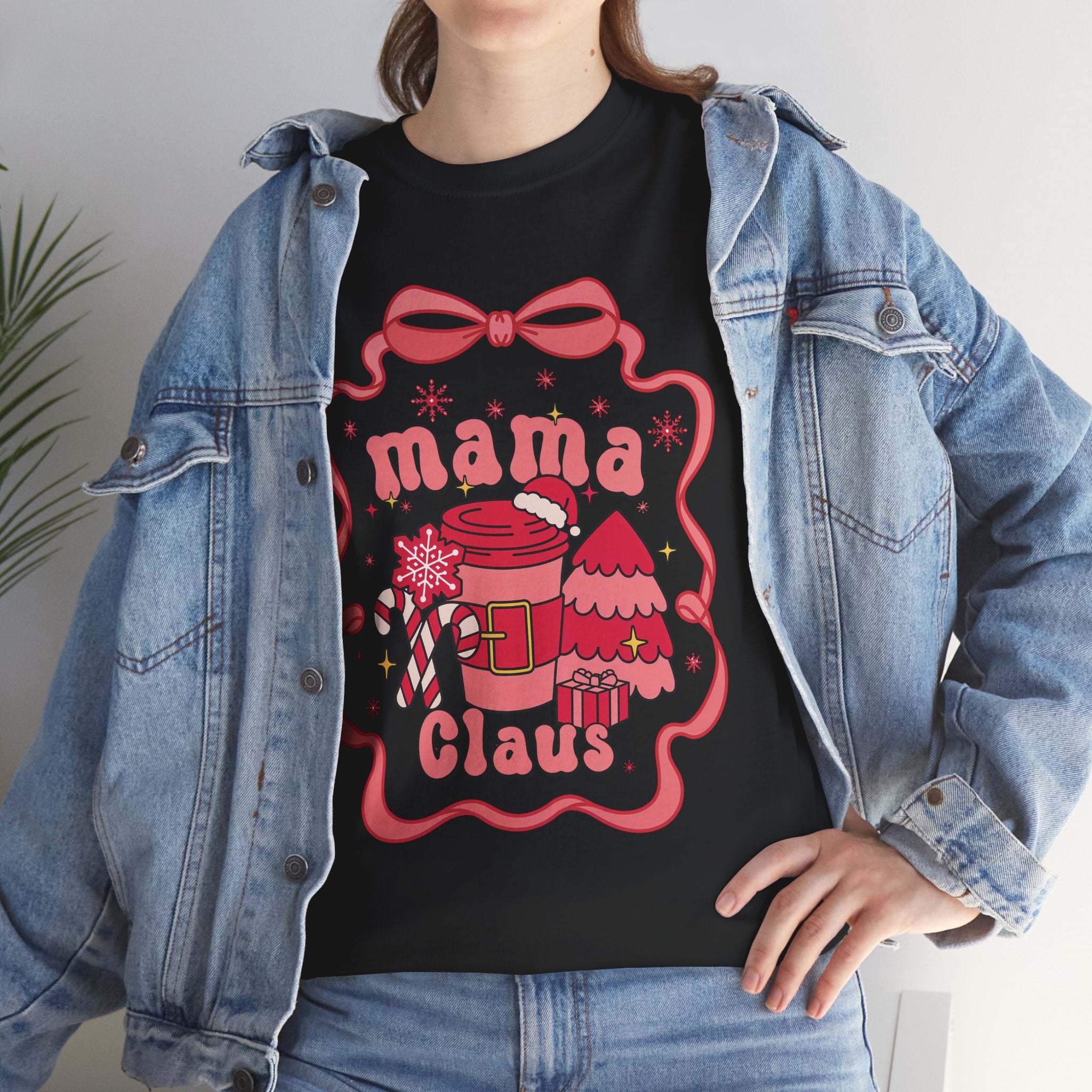Mama Claus T‑Shirt — Festive Holiday Mom Tee