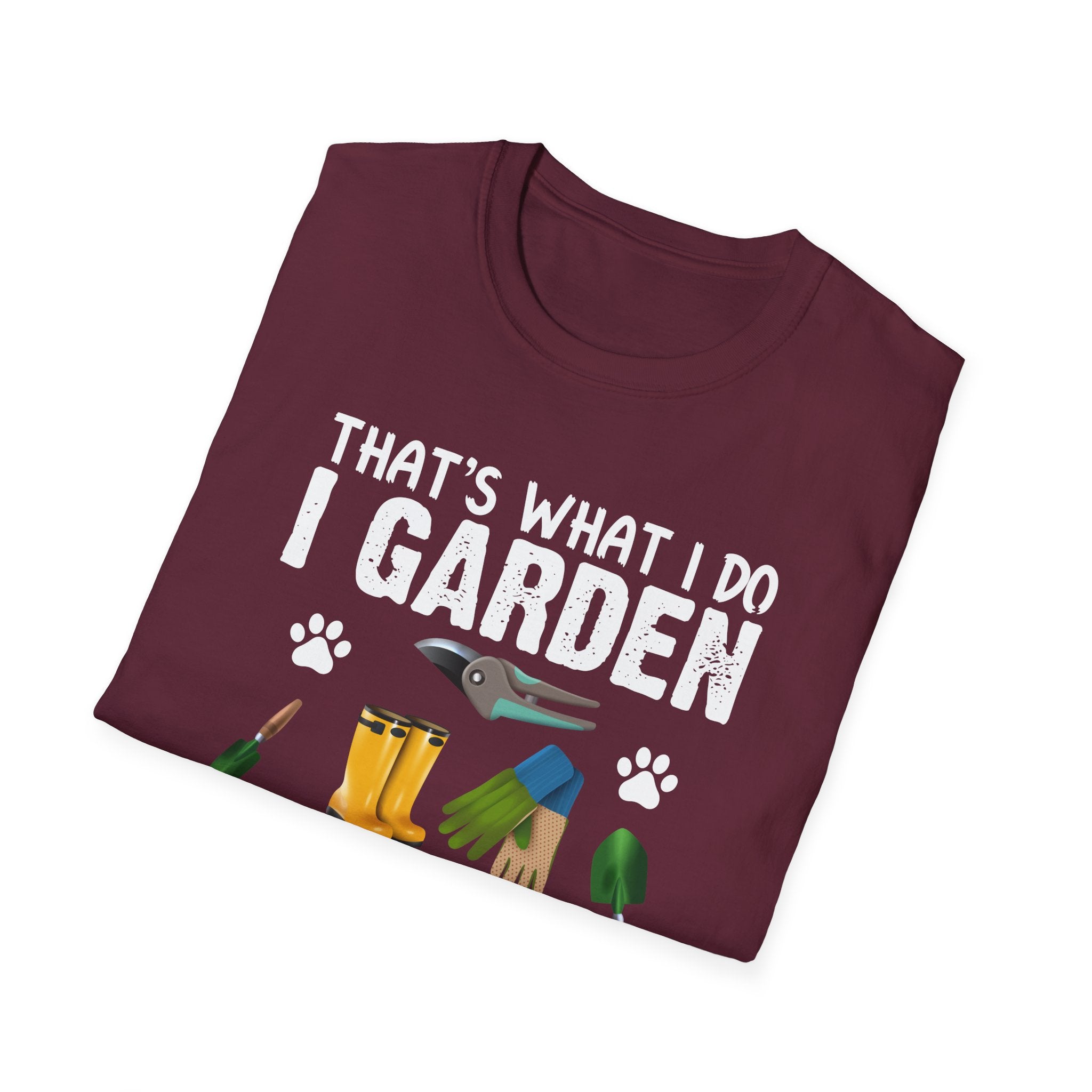 Funny Gardening Dog Lovers Unisex T-Shirt - "That's What I Do" Gardening & Dog Play T-Shirt