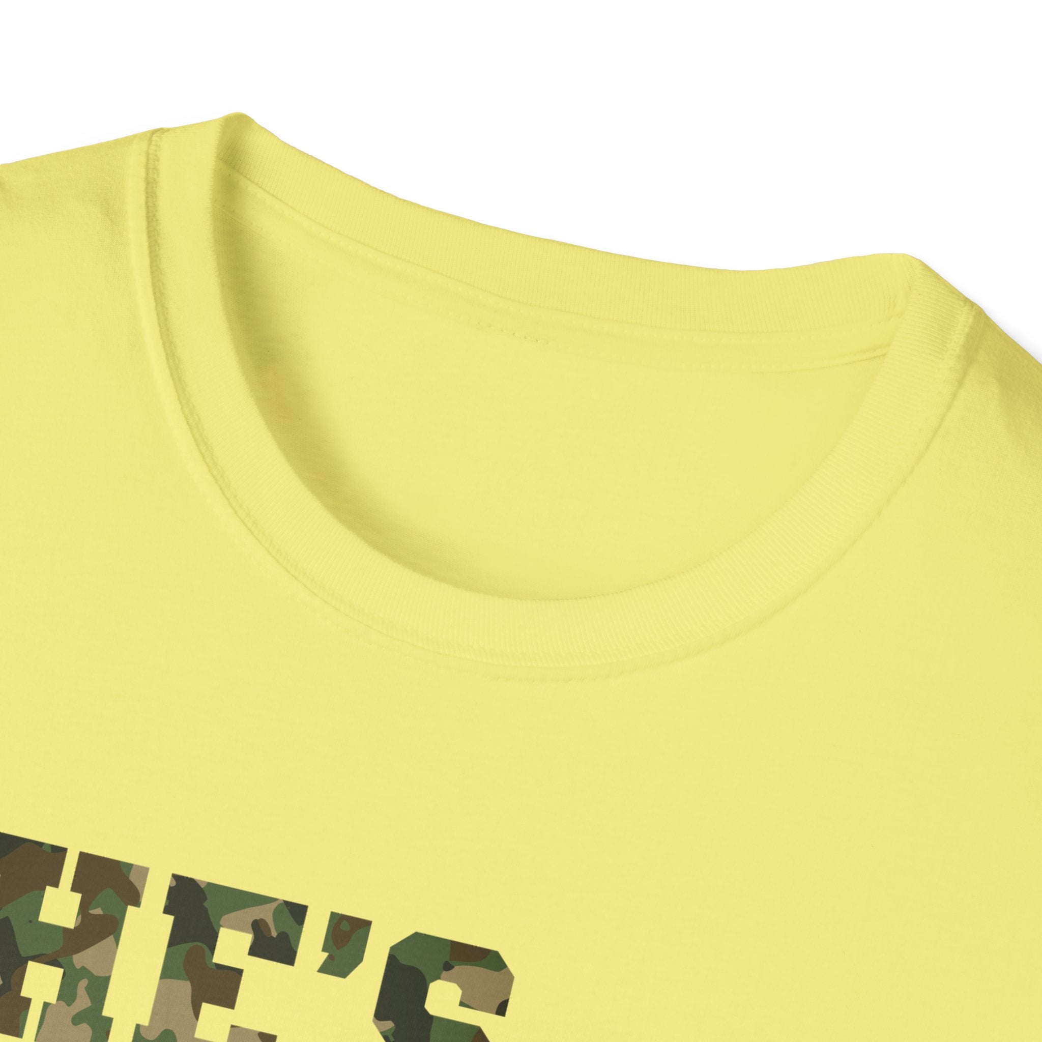 Camo Print Unisex T-Shirt - "She's Hunting" - Casual Style for Outdoor Lovers