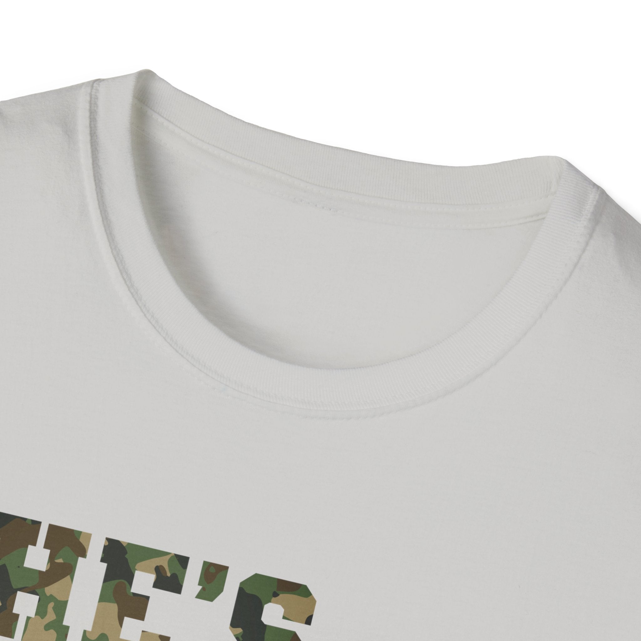 Camo Print Unisex T-Shirt - "She's Hunting" - Casual Style for Outdoor Lovers