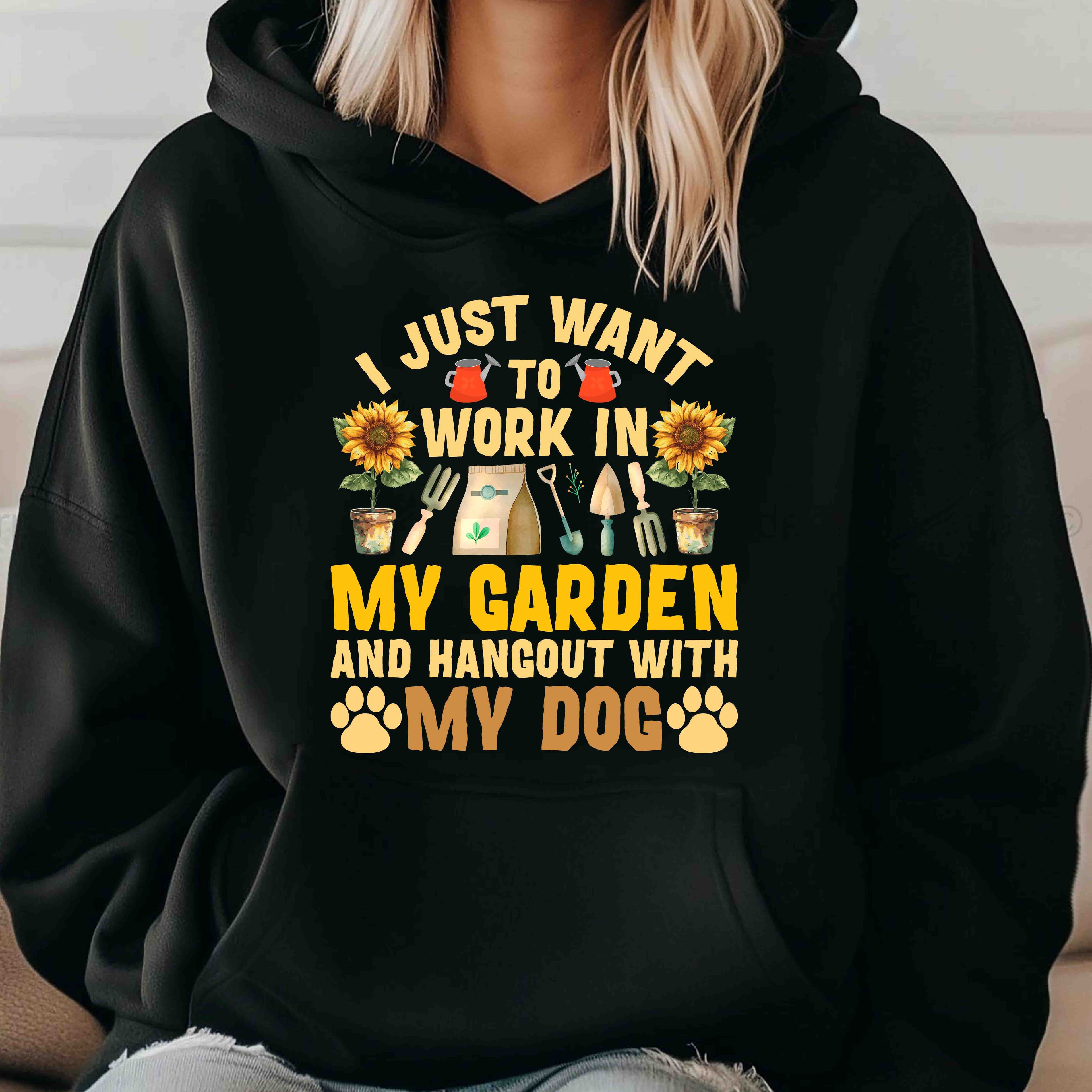 Gardening & Dog Lover Hoodie - Cozy Unisex Sweatshirt for Garden Enthusiasts, Perfect Gift for Pet Owners, Relaxed Style for Outdoors