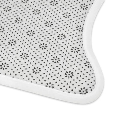 Stylish Pet Feeding Mats for Dogs and Cats, Dog Bowls, Pet Accessories, Grey Paw Print Mat, Cat Food Mats, Cute Pet Decor