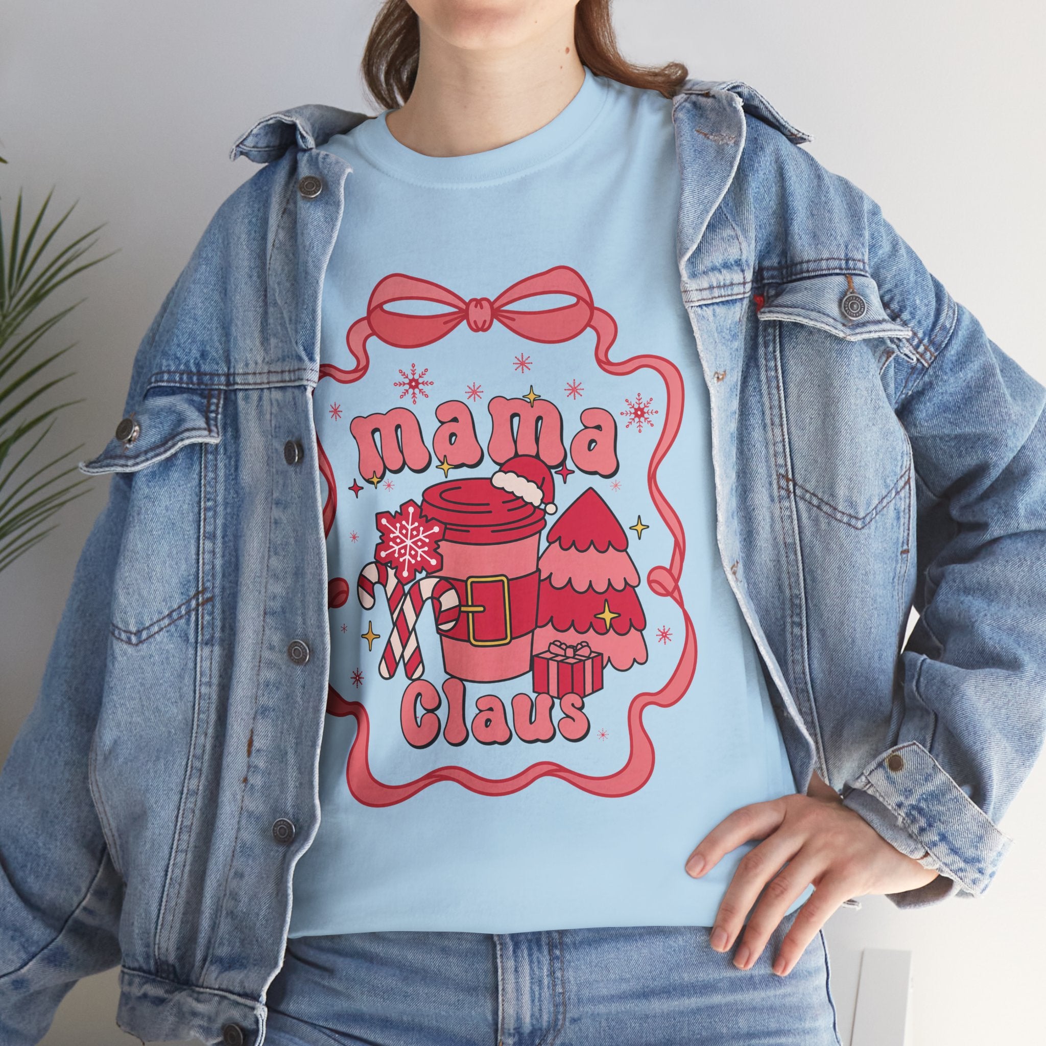Mama Claus T‑Shirt — Festive Holiday Mom Tee